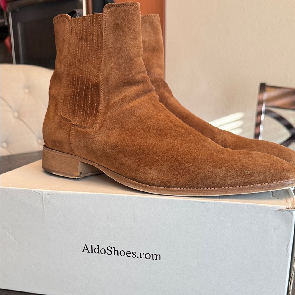 Aldo Men's Brown Suede Chelsea Boots